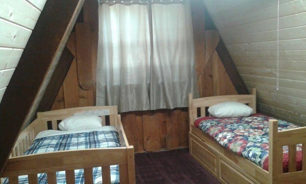 Eagle Crater Lake Inn Chemult Exterior foto